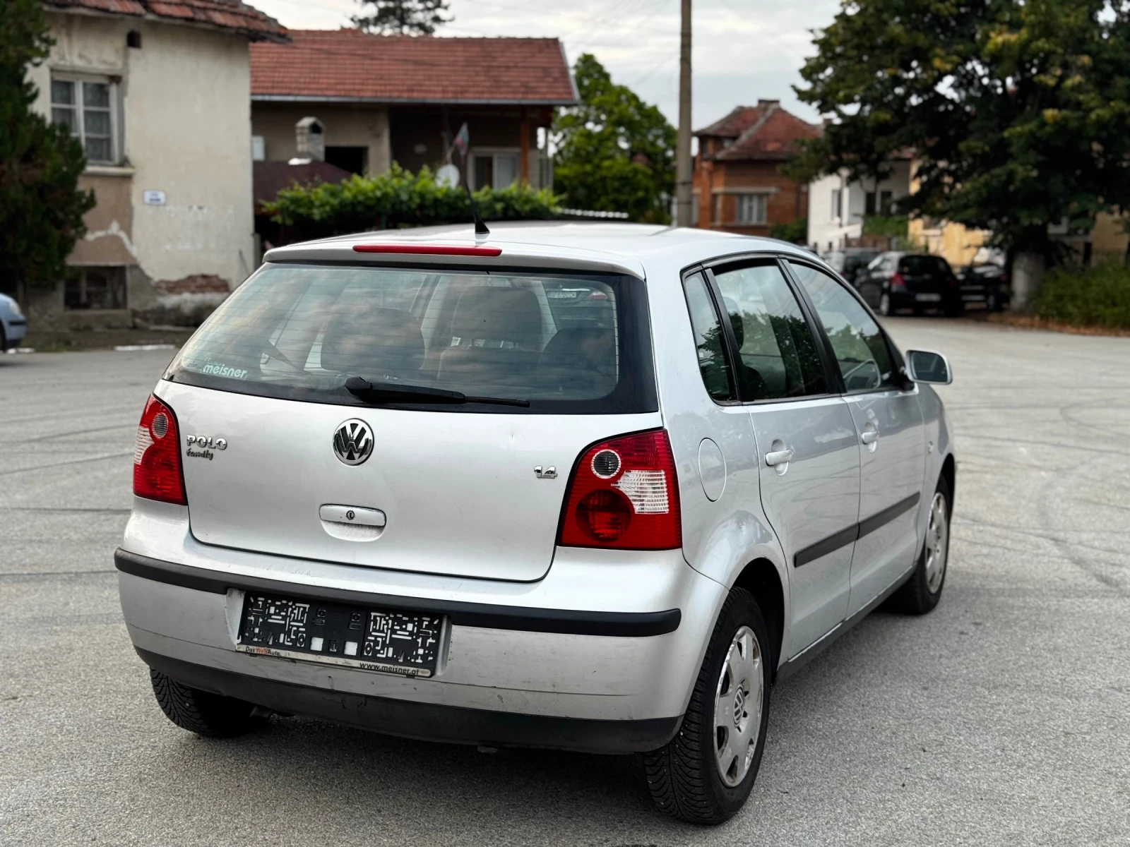 VW Polo 1.4i Клима - изображение 5