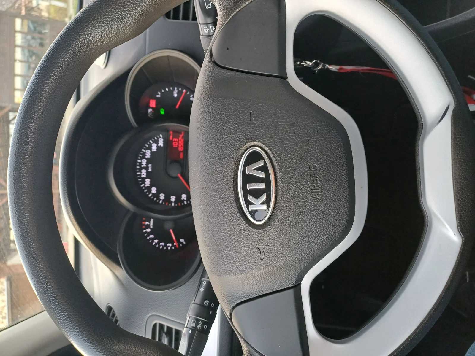 Kia Picanto  - изображение 2