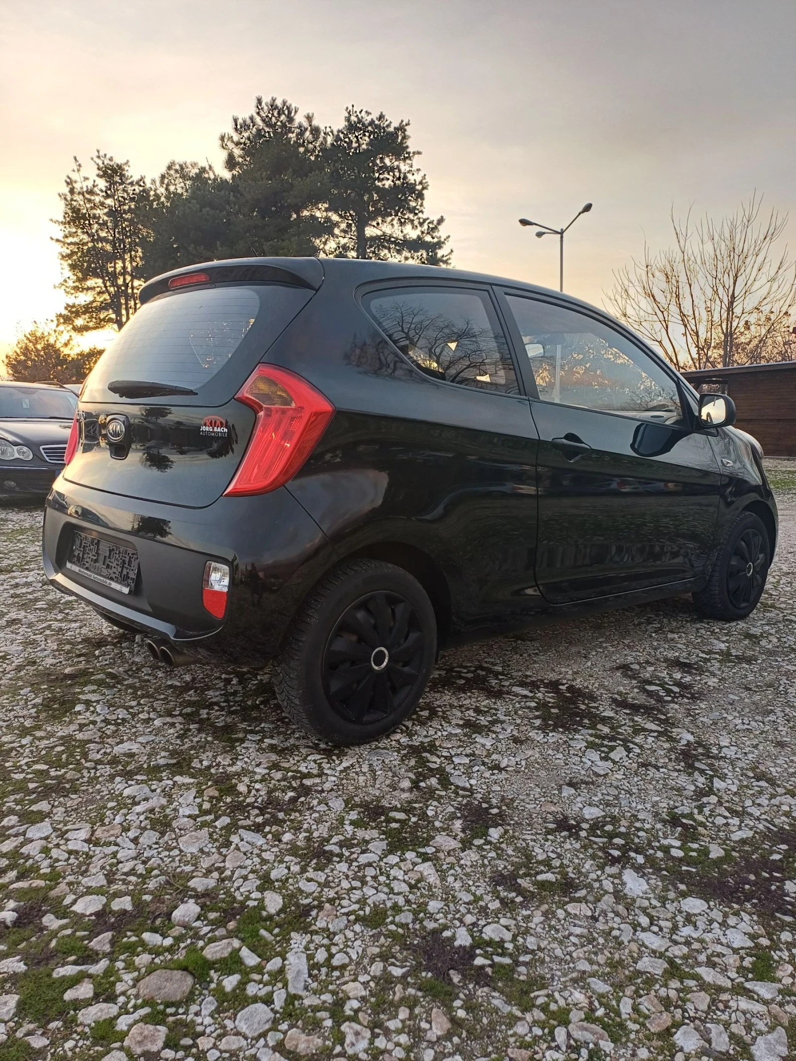 Kia Picanto  - изображение 6