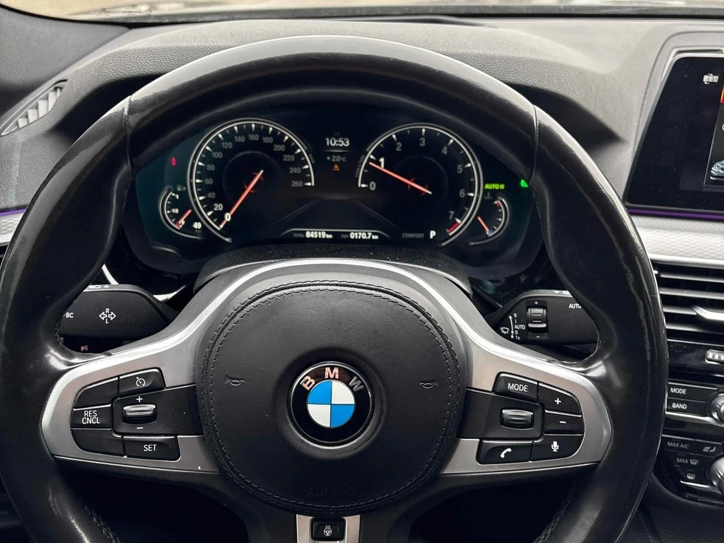 BMW 530 * 530i xDrive * CARFAX * БЕЗ ПЪРВОНАЧАЛНА ВНОСКА - изображение 8