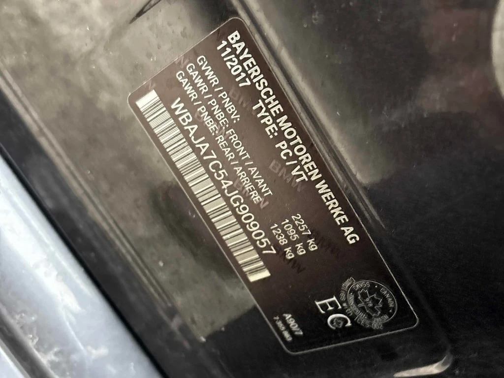 BMW 530 * 530i xDrive * CARFAX * БЕЗ ПЪРВОНАЧАЛНА ВНОСКА - изображение 10