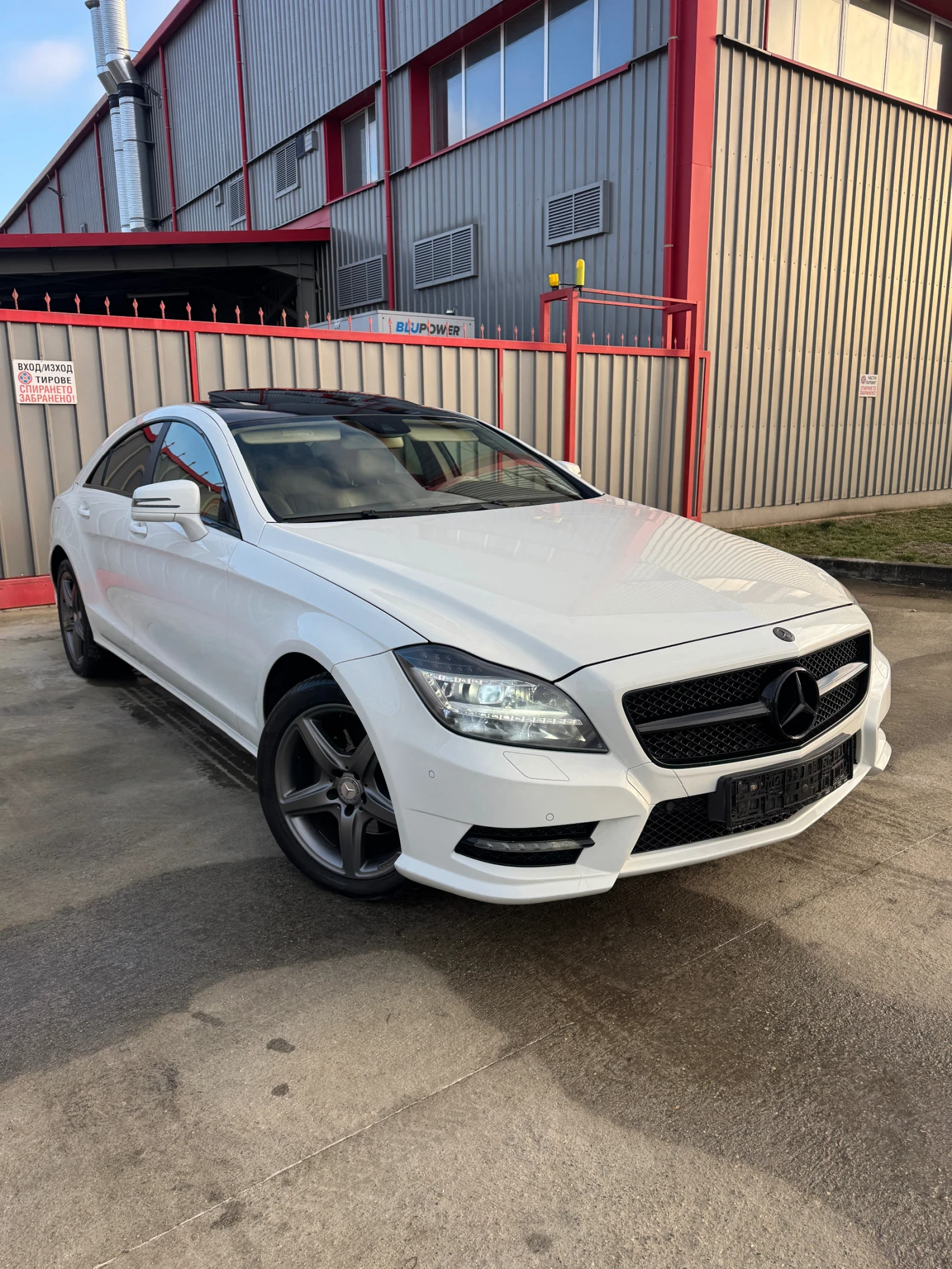 Mercedes-Benz CLS 350  - изображение 2
