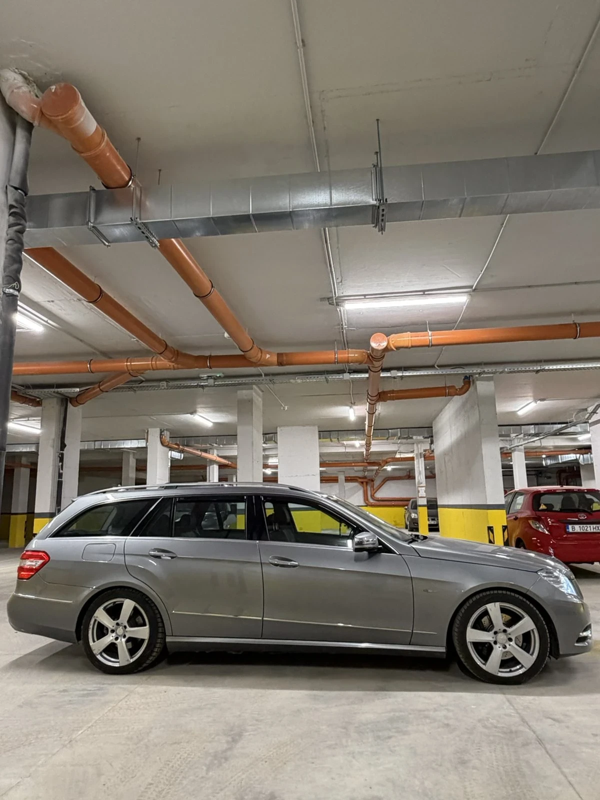 Mercedes-Benz E 250, снимка 15 - Автомобили и джипове - 53843615