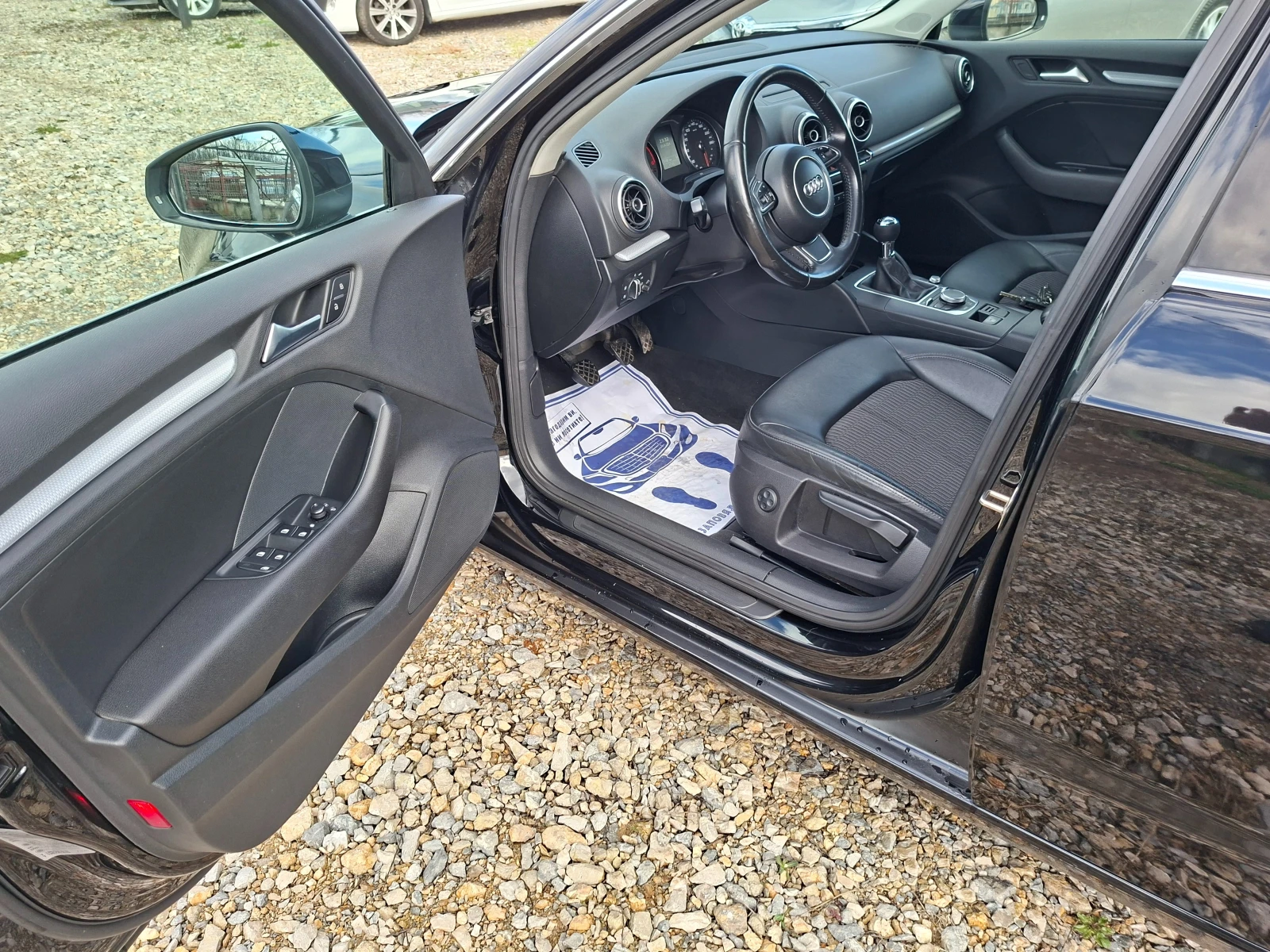 Audi A3 1.6 sportback navi led, снимка 9 - Автомобили и джипове - 54115940