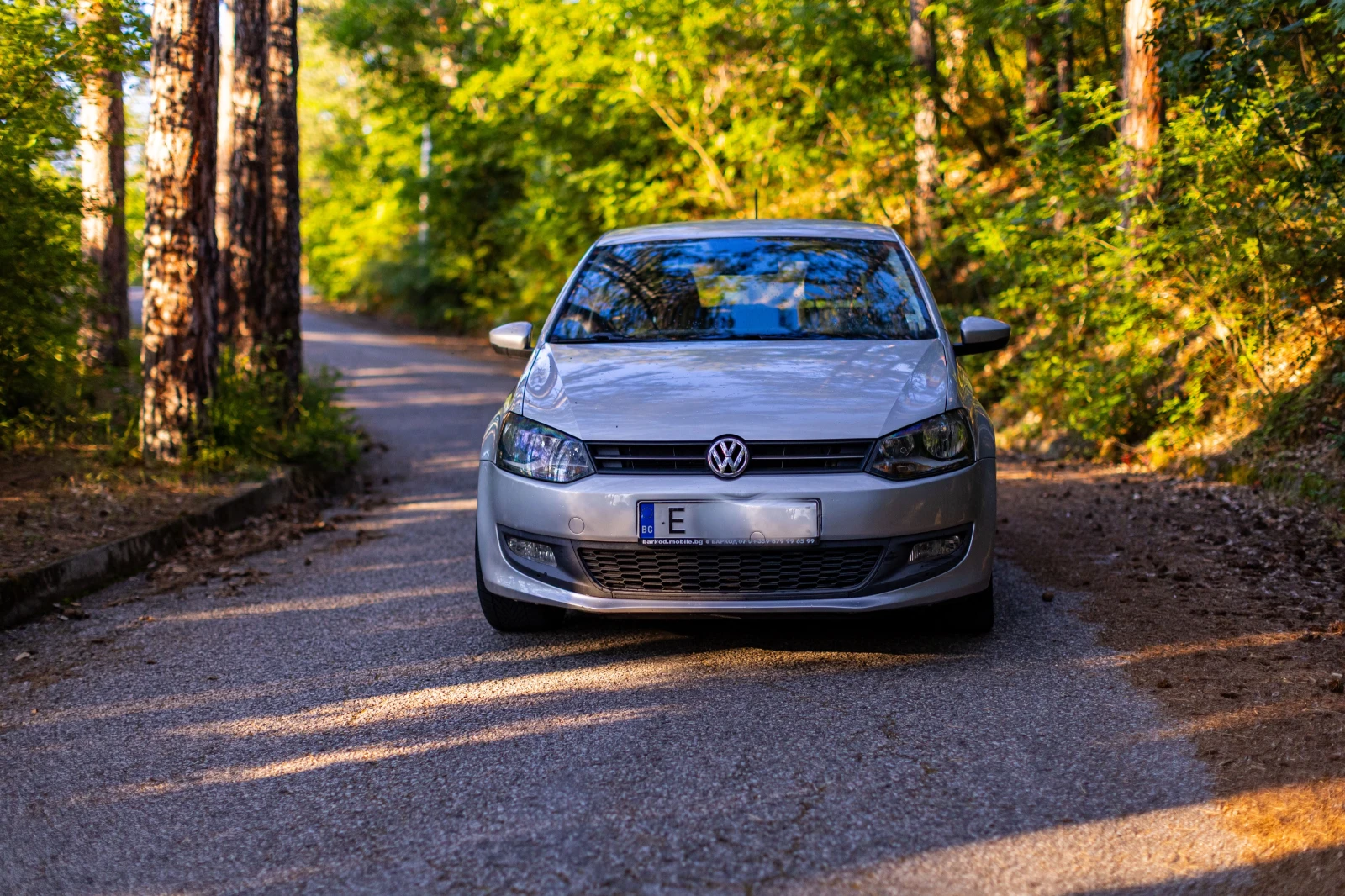 VW Polo Navi/Camera, снимка 2 - Автомобили и джипове - 54598549