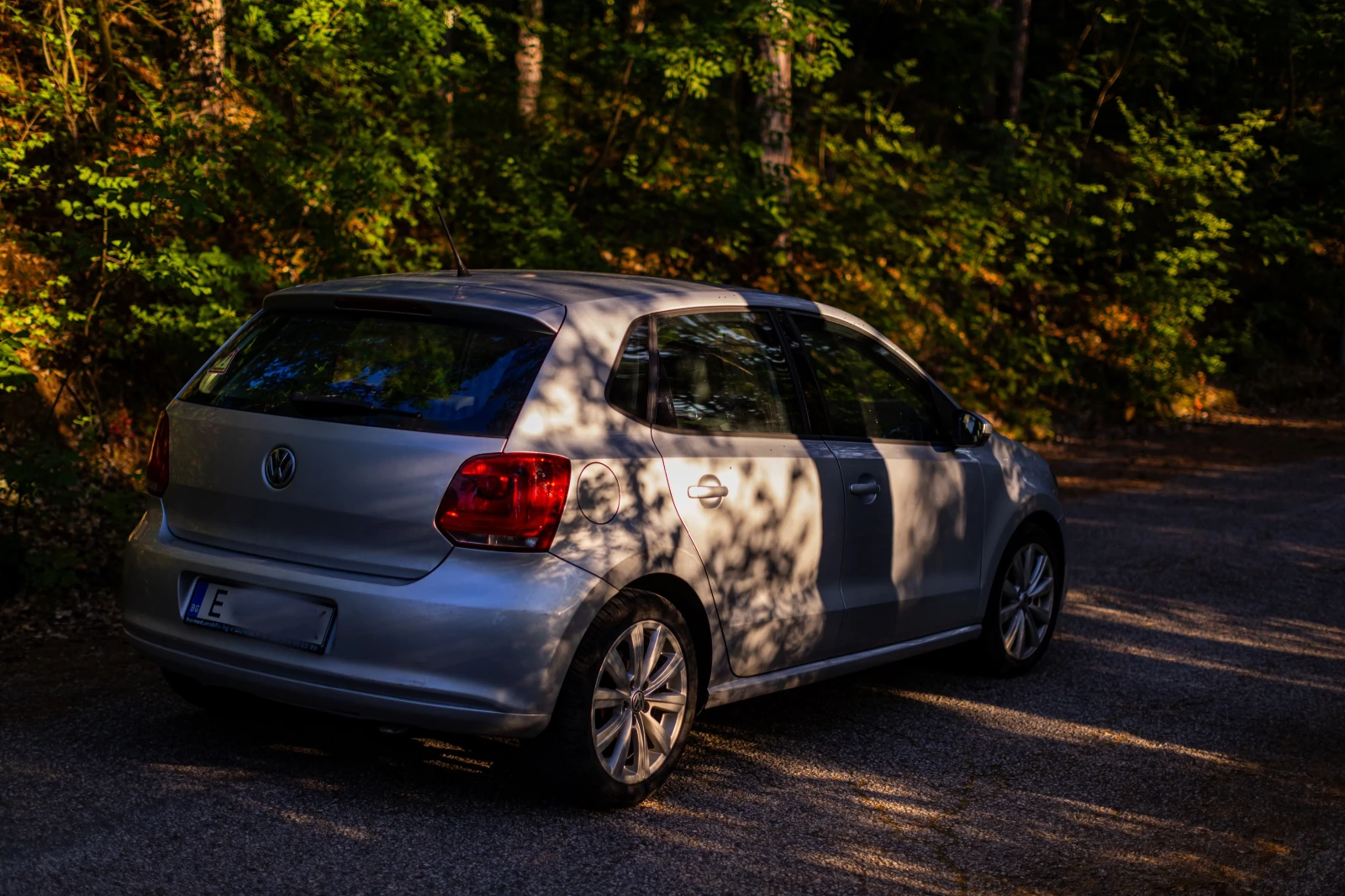 VW Polo Navi/Camera, снимка 3 - Автомобили и джипове - 54598549
