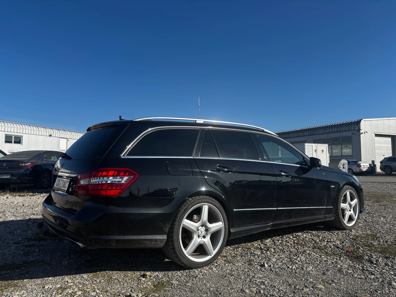 Mercedes-Benz E 350 CGI AVANTGARDE , снимка 3 - Автомобили и джипове - 54757954