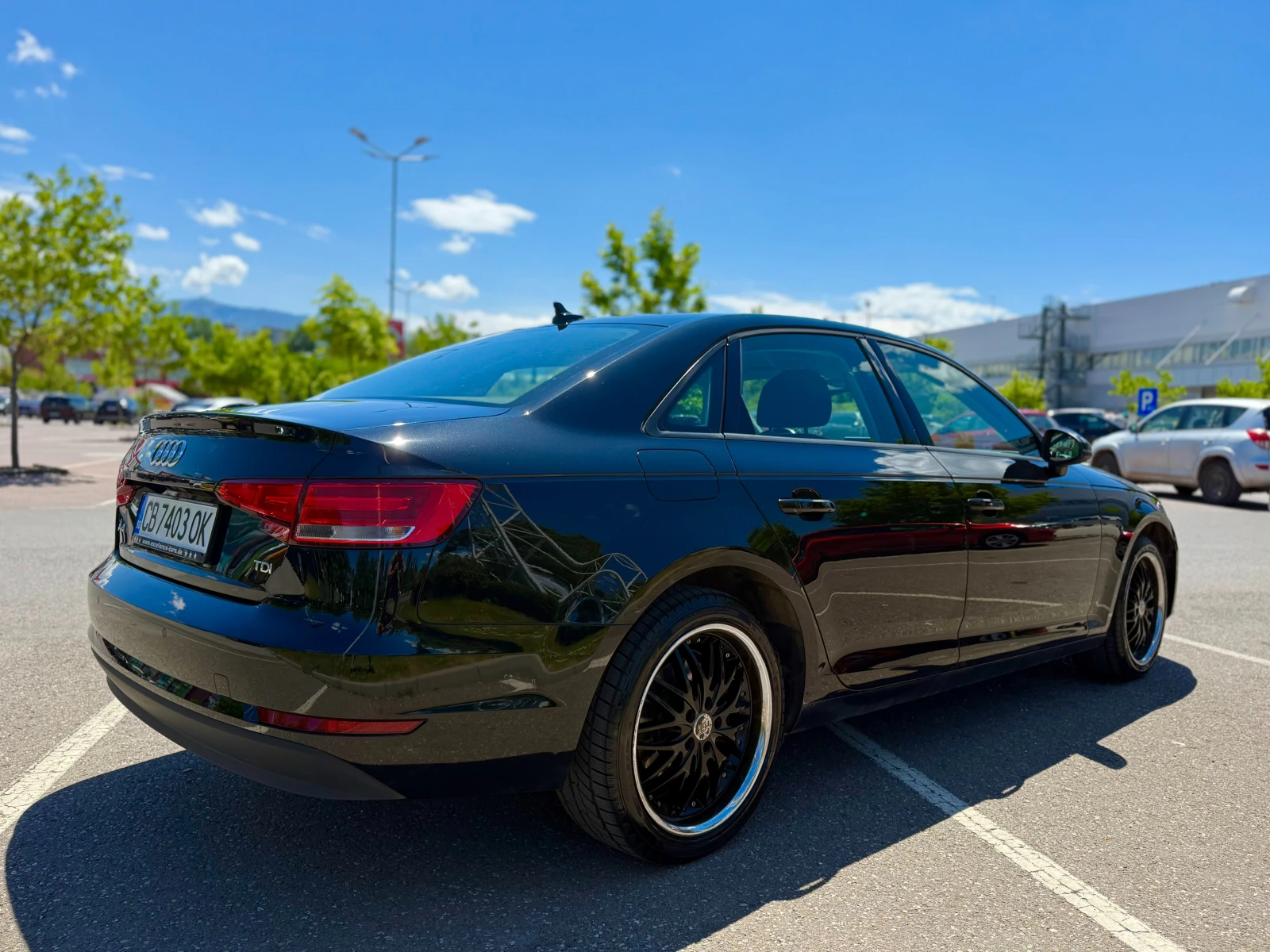 Audi A4 2.0TDI 150к.с. ГАРАНЦИЯ 6 МЕСЕЦА ИЛИ 5000КМ, снимка 4 - Автомобили и джипове - 54931825