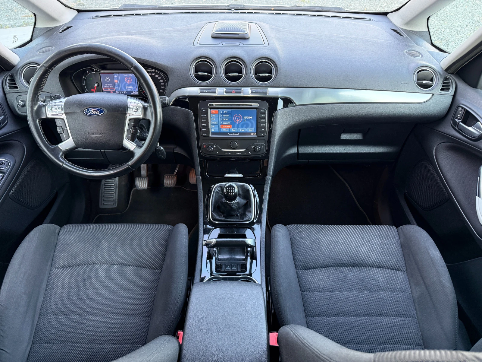 Ford Galaxy * TITANIUM* 2.0D* 140HP* FACE* 7 МЕСТА* , снимка 10 - Автомобили и джипове - 55136812