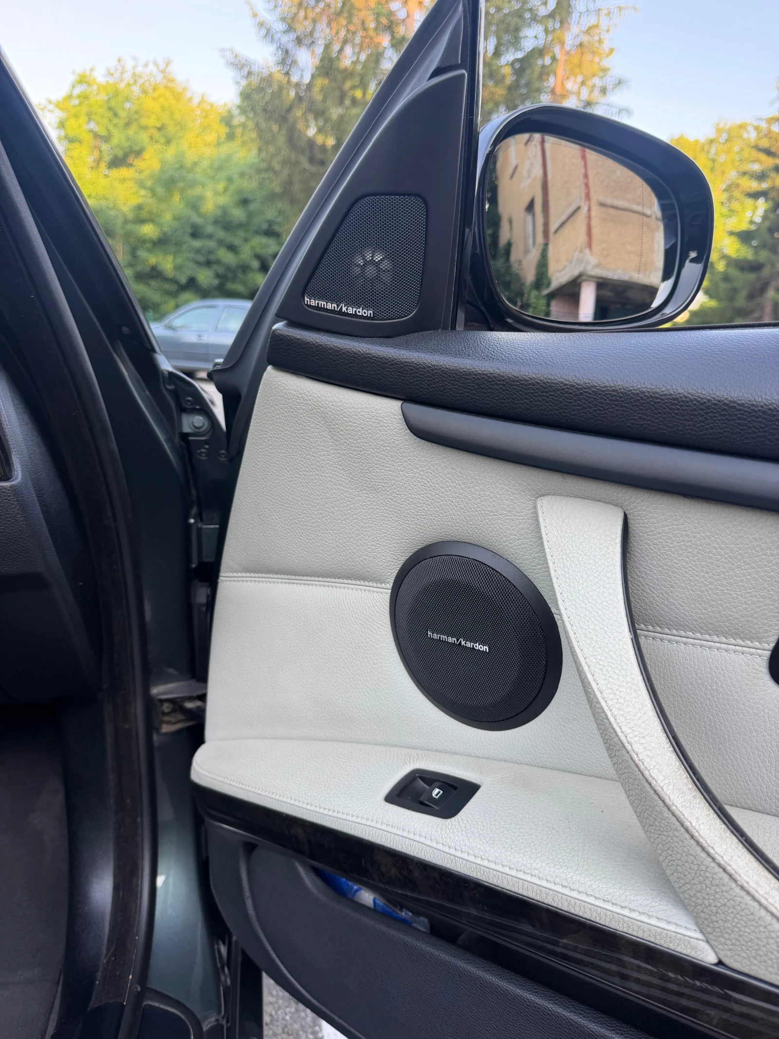 BMW 320, снимка 9 - Автомобили и джипове - 55165693
