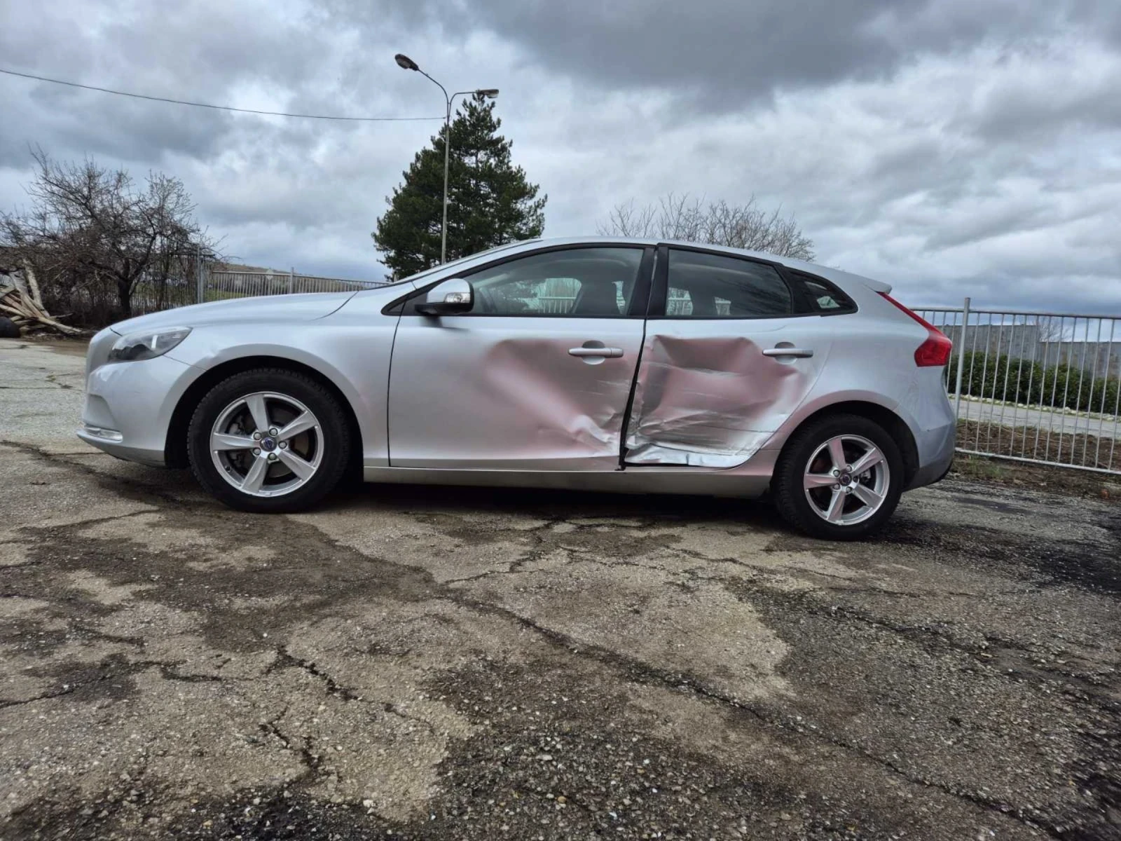 Volvo V40 2.0 d | Mobile.bg � ����������� 3
