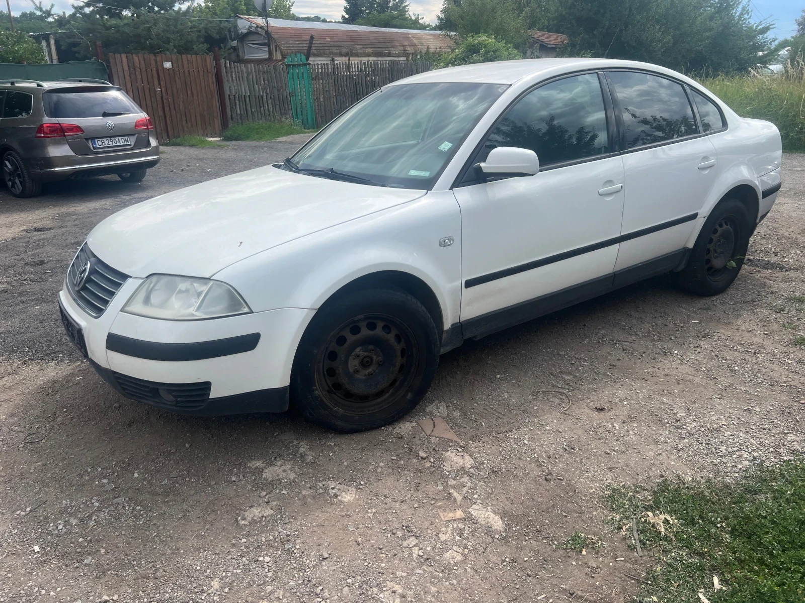 VW Passat 1.9tdi , снимка 3 - Автомобили и джипове - 55257091