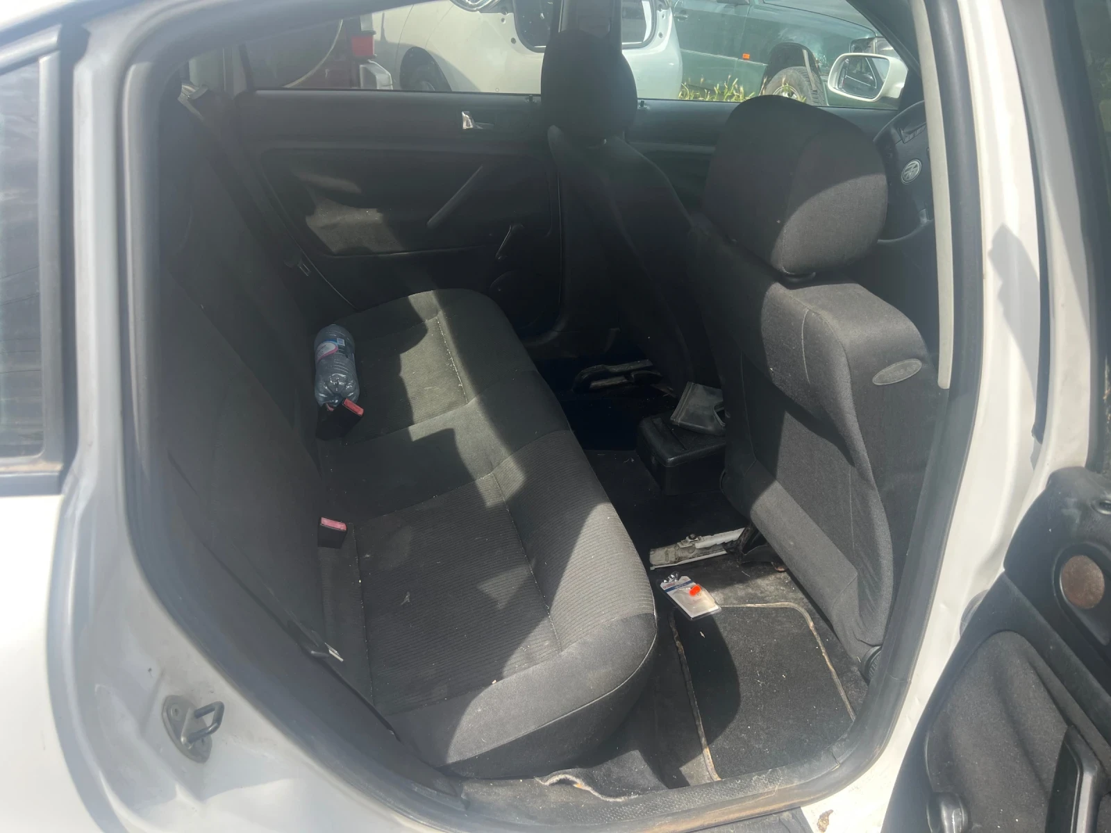 VW Passat 1.9tdi , снимка 7 - Автомобили и джипове - 55257091