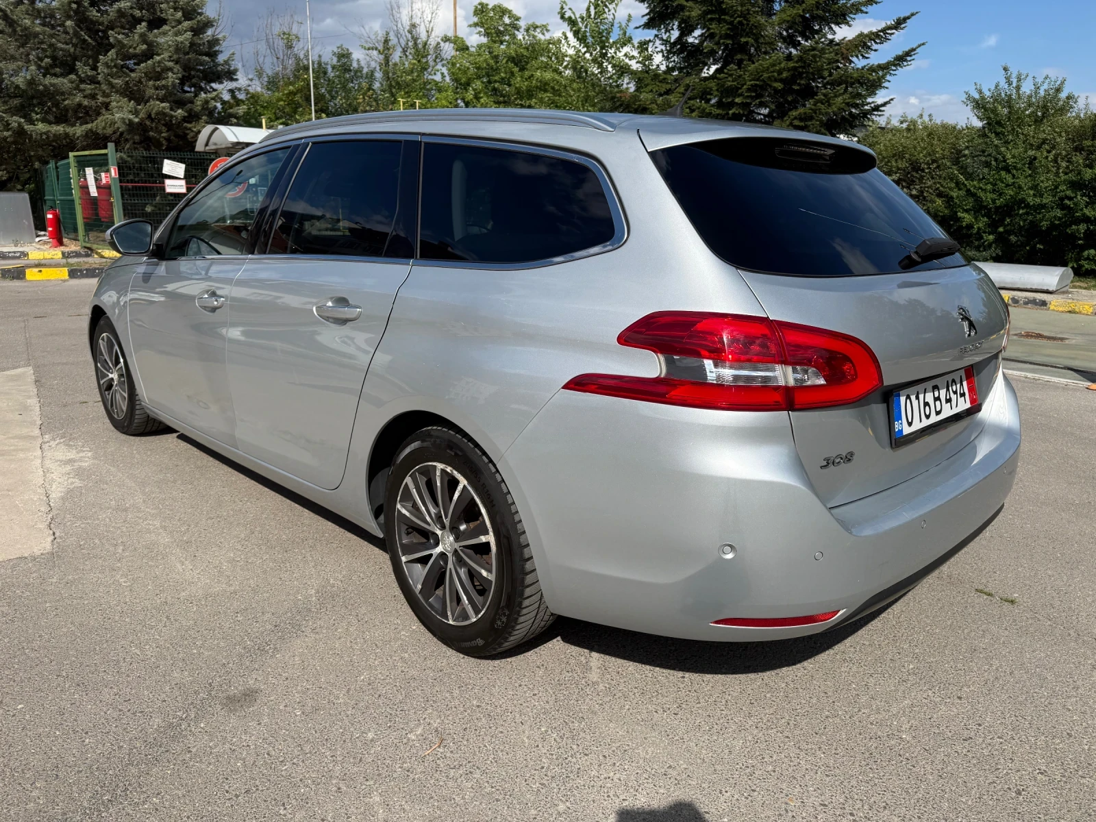 Peugeot 308 1.6/Швейцария/Фулл!, снимка 4 - Автомобили и джипове - 55266696