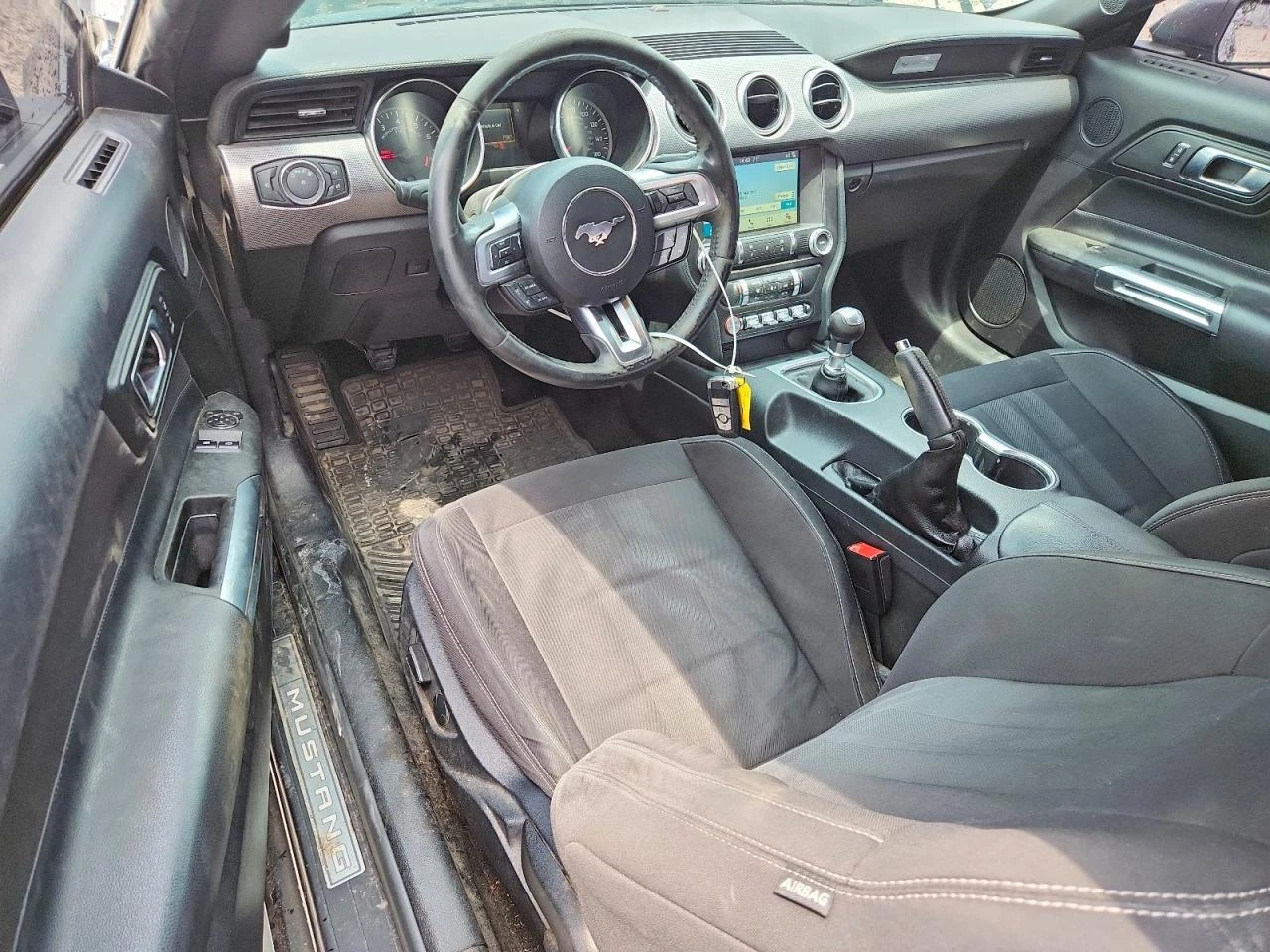 Ford Mustang 5.0l Gt, снимка 8 - Автомобили и джипове - 55322341