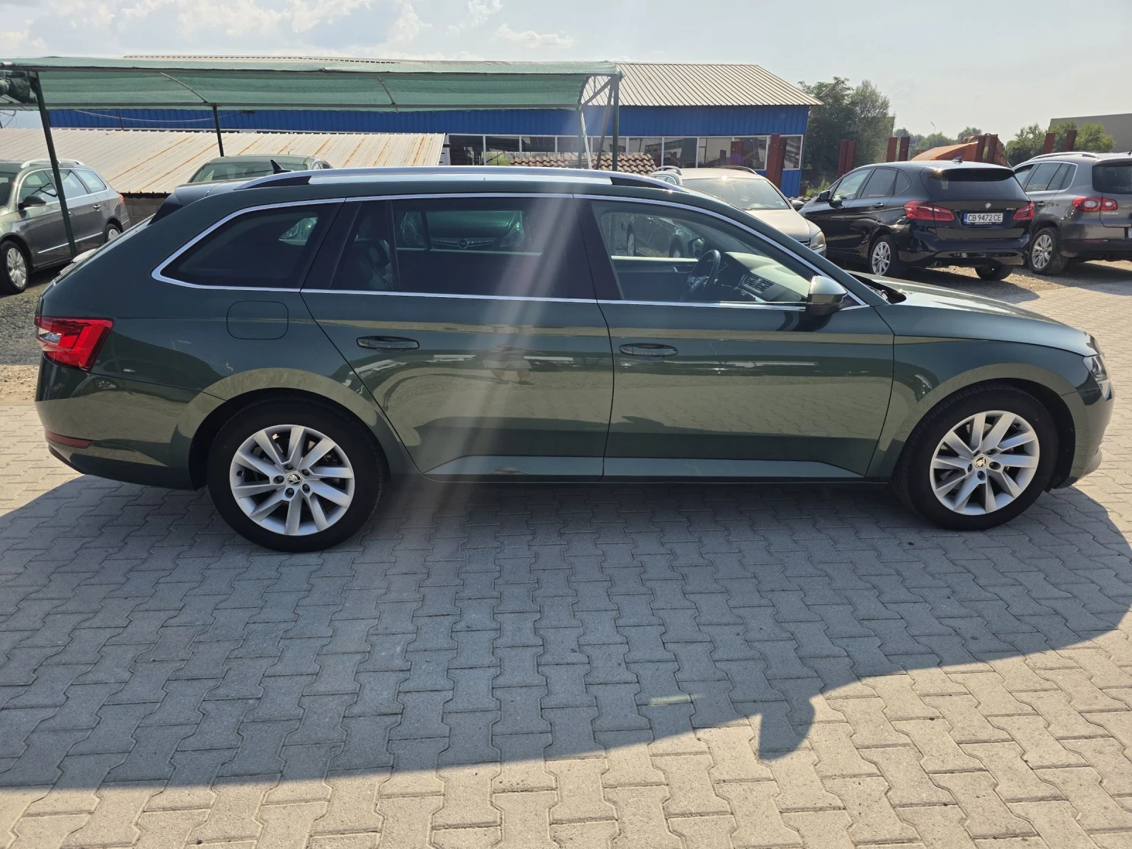 Skoda Superb 2.0TDi Лизинг, снимка 8 - Автомобили и джипове - 55583534