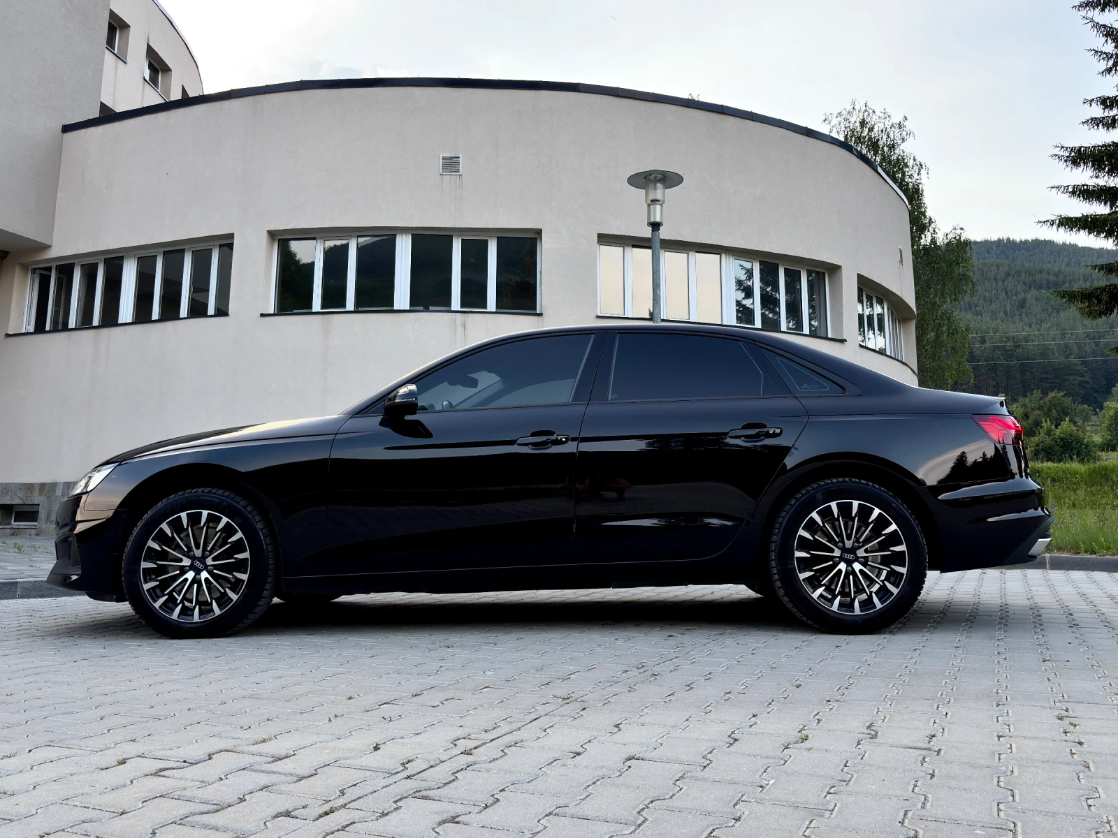 Audi A4 Не е хибридна!, снимка 6 - Автомобили и джипове - 55793268