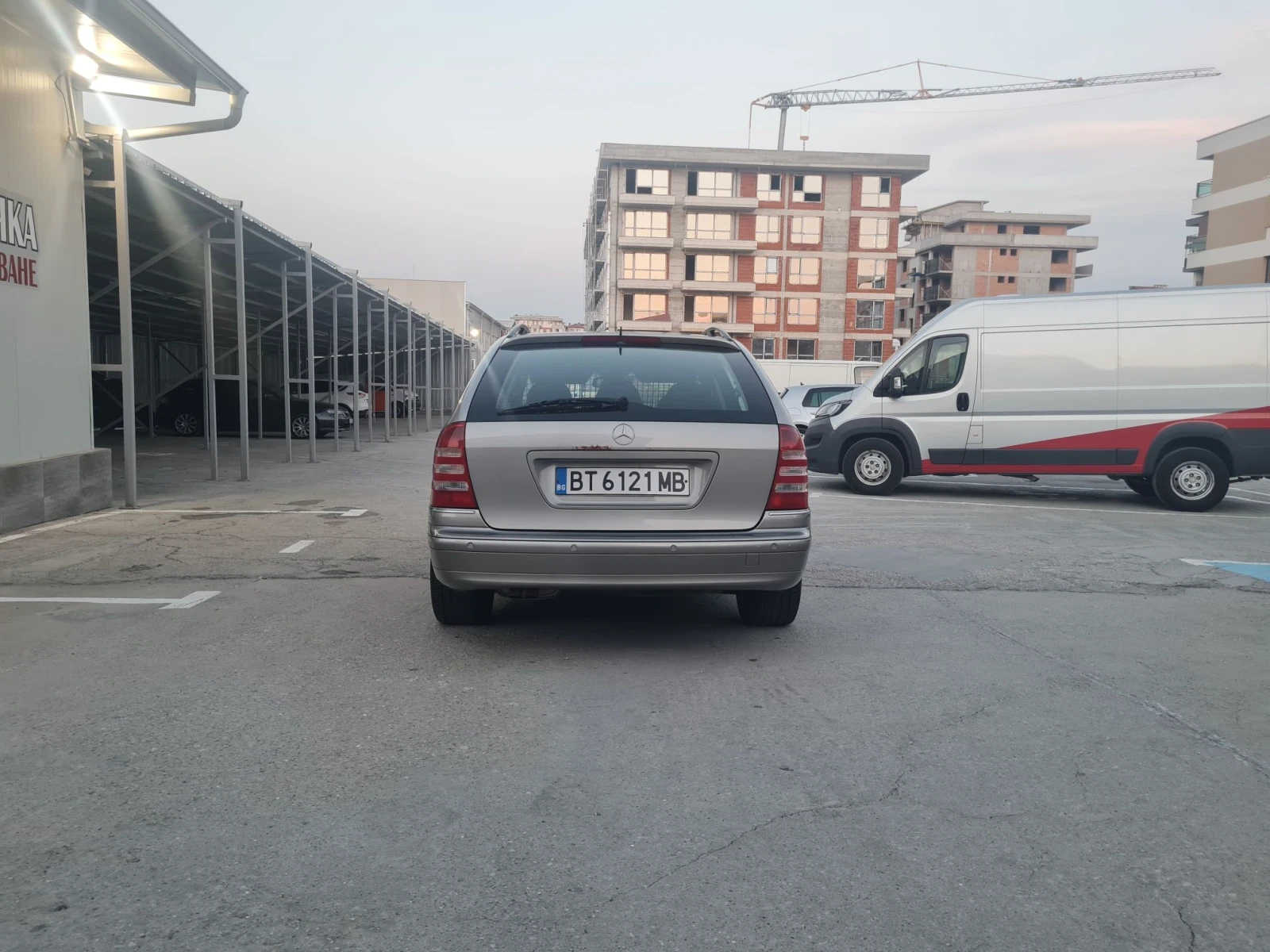 Mercedes-Benz C 180, снимка 5 - Автомобили и джипове - 55930917