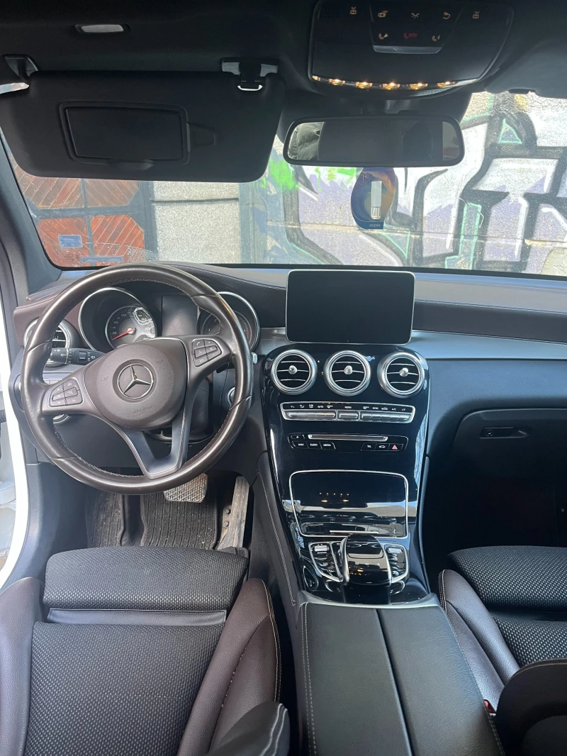 Mercedes-Benz GLC 220, снимка 6 - Автомобили и джипове - 48434783