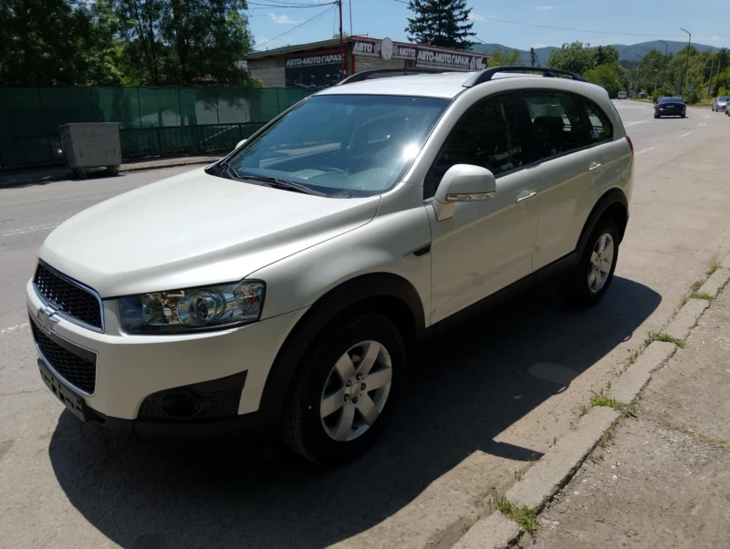 Chevrolet Captiva, снимка 2 - Автомобили и джипове - 49201606