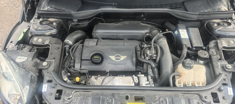 Mini Countryman 1.6 бензин , снимка 13 - Автомобили и джипове - 52316500