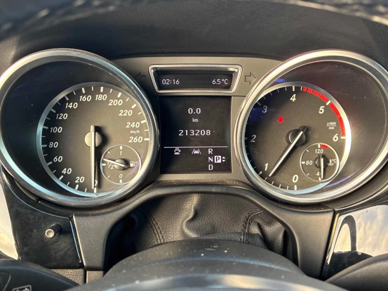 Mercedes-Benz ML 350 * BlueTEC * CARFAX * БЕЗ ПЪРВОНАЧАЛНА ВНОСКА, снимка 8 - Автомобили и джипове - 53173602