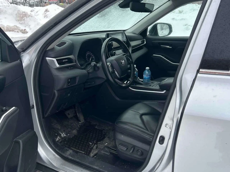 Toyota Highlander * XLE * CARFAX * ПОДГРЕВ* ШИБИДАХ* , снимка 5 - Автомобили и джипове - 53531797