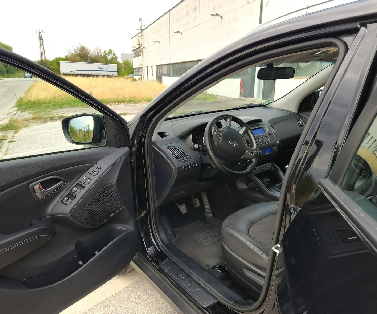 Hyundai IX35 2.0CRDI 136kc. 4x4 2015г. Серв.История - изображение 8
