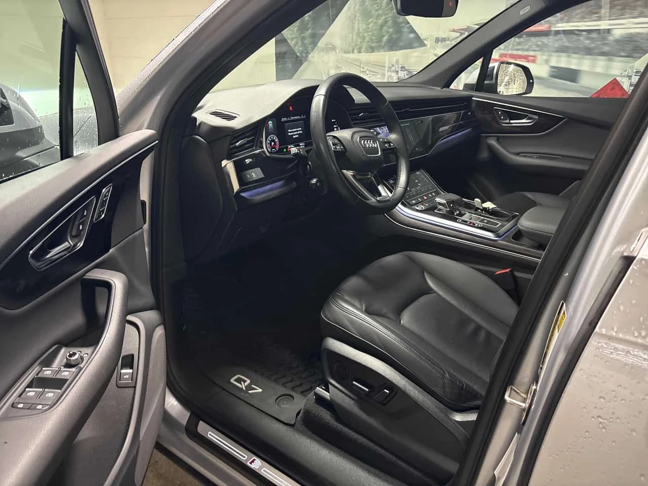 Audi Q7 * Komfort * CARFAX * �������* ��� �����*  | Mobile.bg � ����������� 5