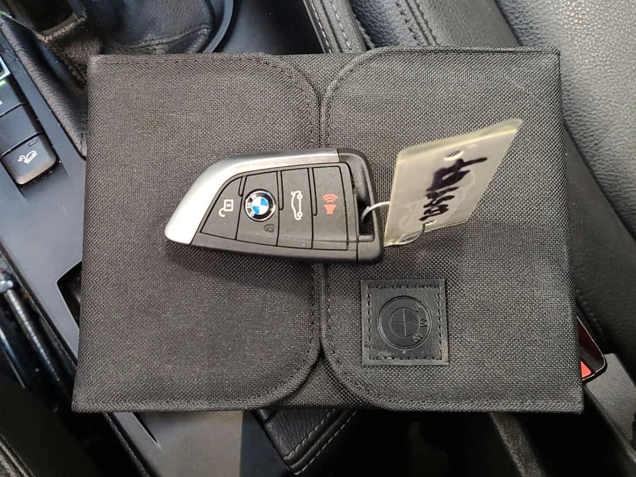 BMW X1 XDRIVE28I | HEAD-UP | ПАНОРАМА | KEYLESS | CARFAX, снимка 8 - Автомобили и джипове - 53954792