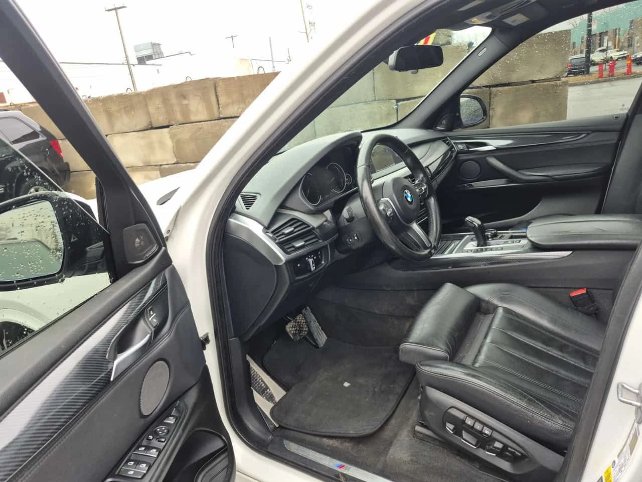 BMW X5 * М пакет * Дигитално табло * Harman Kardon * , снимка 5 - Автомобили и джипове - 54045895