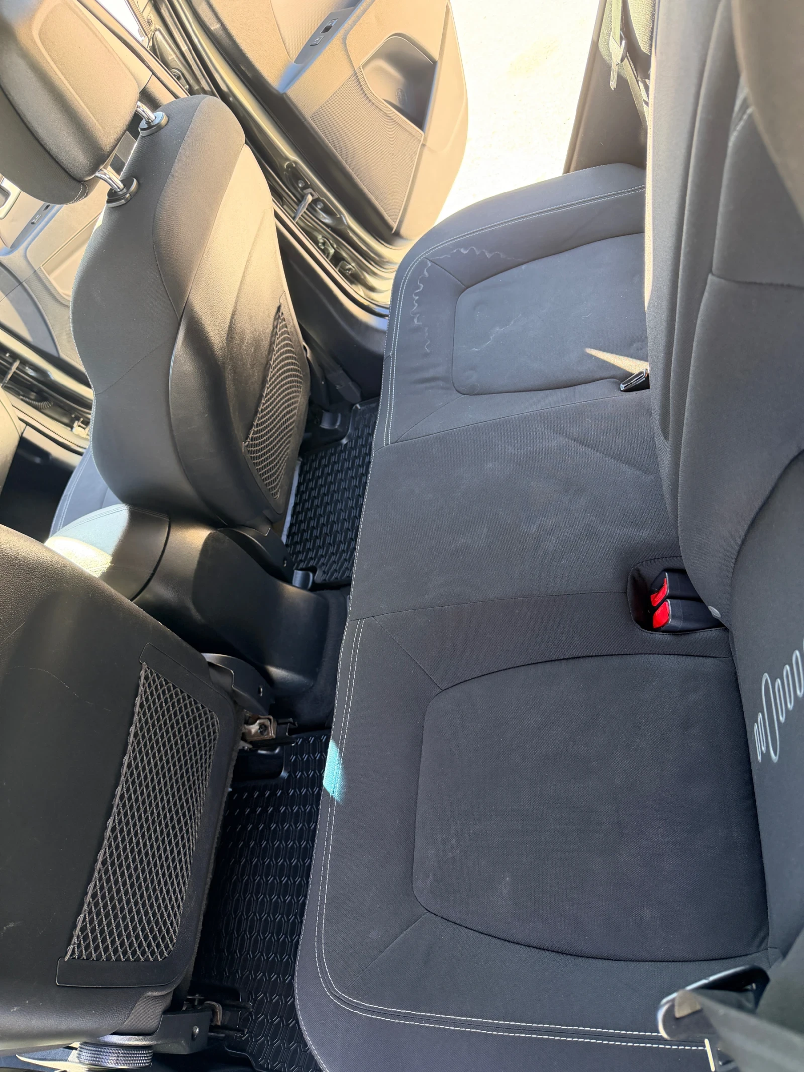 Kia Sportage, снимка 6 - Автомобили и джипове - 54142453