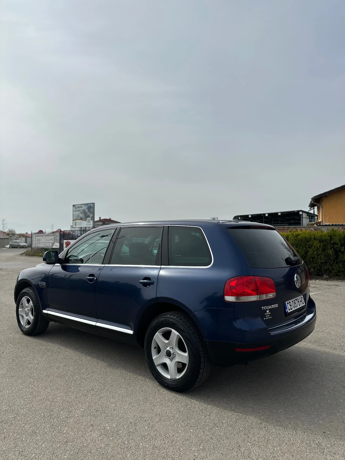 VW Touareg, снимка 5 - Автомобили и джипове - 54180994