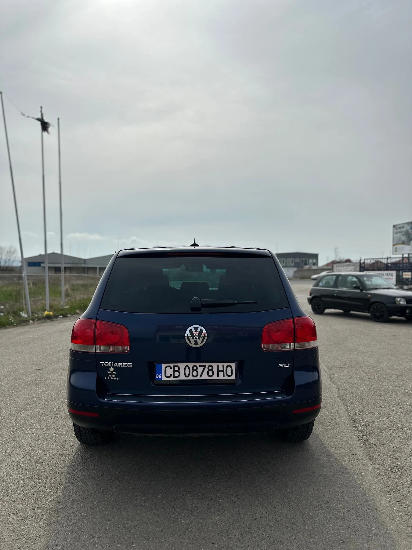 VW Touareg, снимка 4 - Автомобили и джипове - 54180994