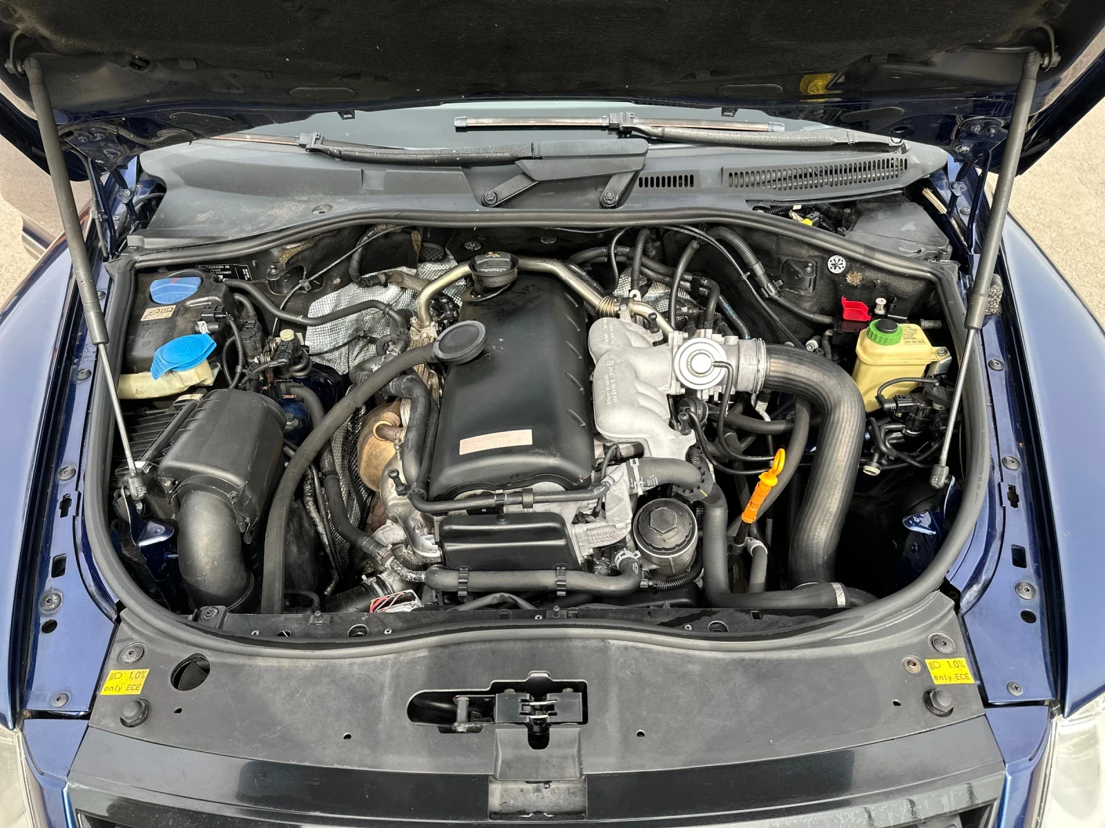 VW Touareg, снимка 12 - Автомобили и джипове - 54180994