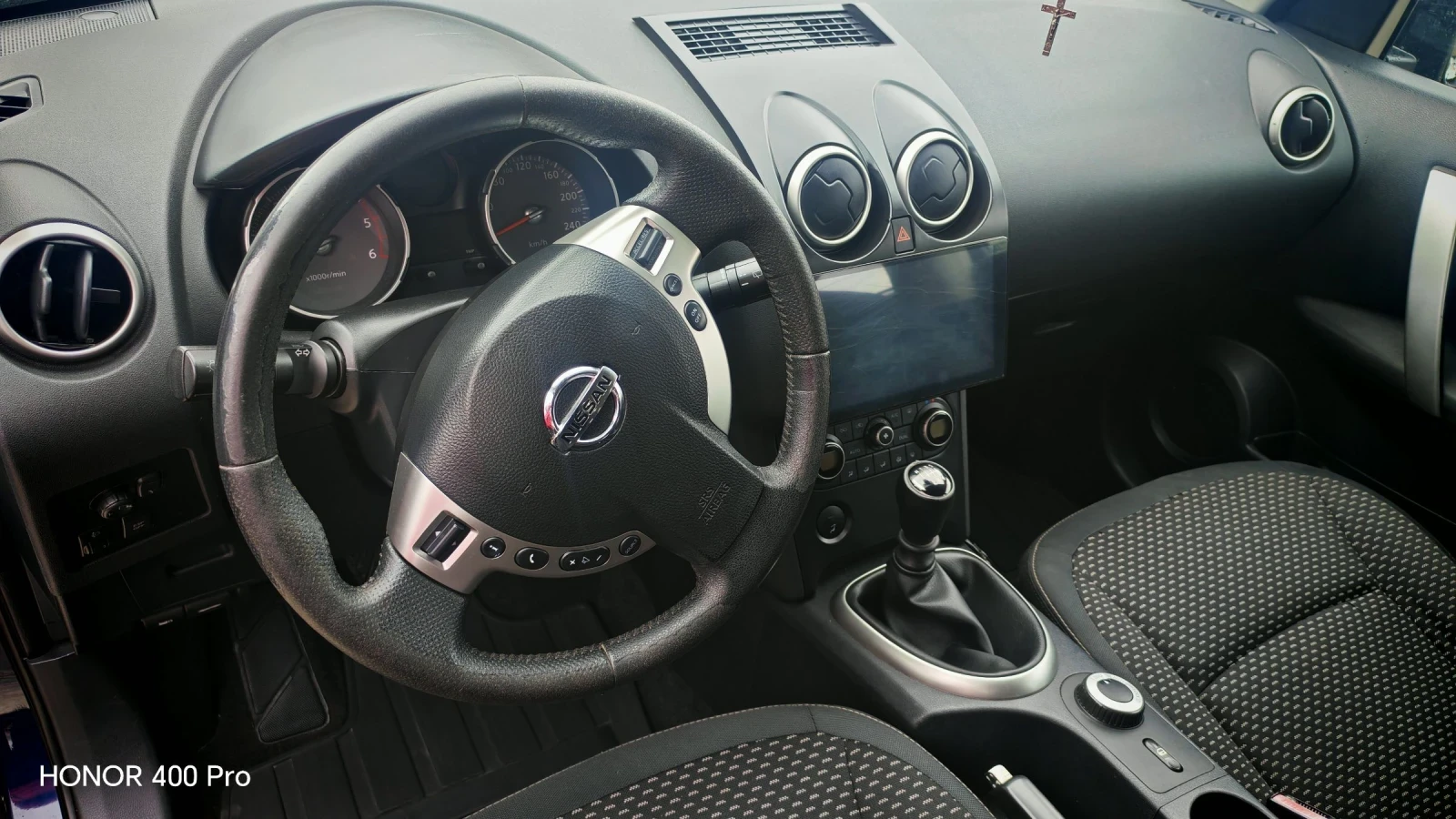 Nissan Qashqai 2.0 150кс, снимка 8 - Автомобили и джипове - 55117129