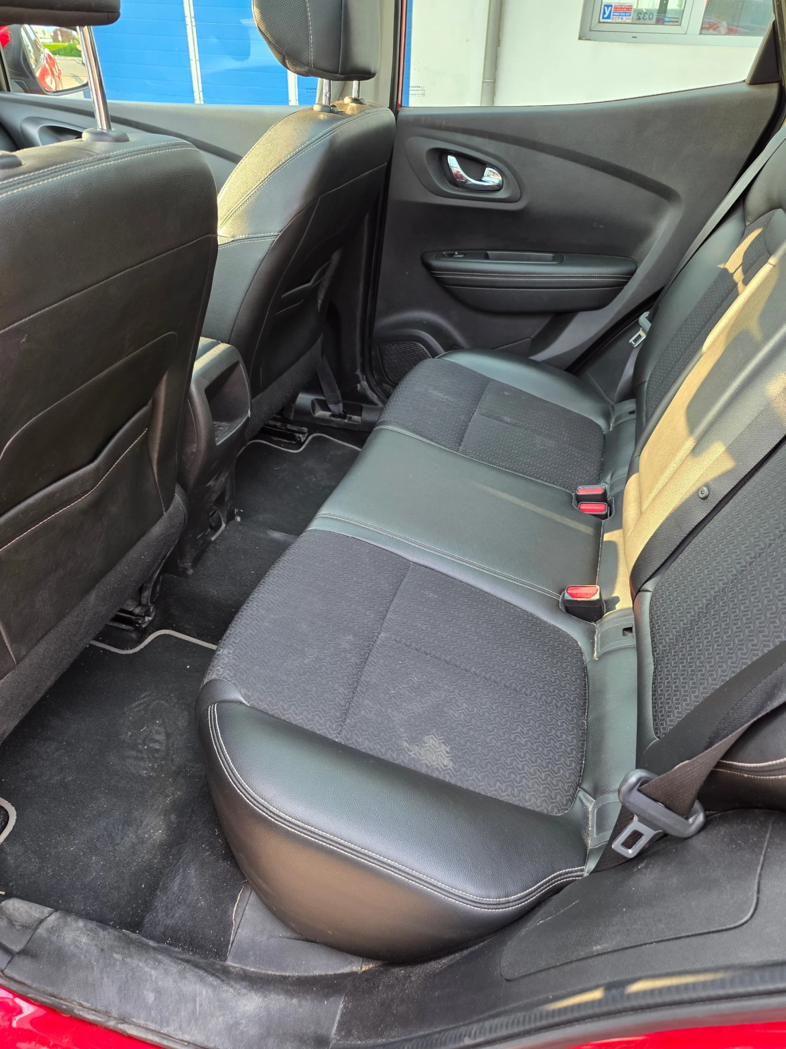 Renault Kadjar 1.5 dCi, снимка 12 - Автомобили и джипове - 55583238