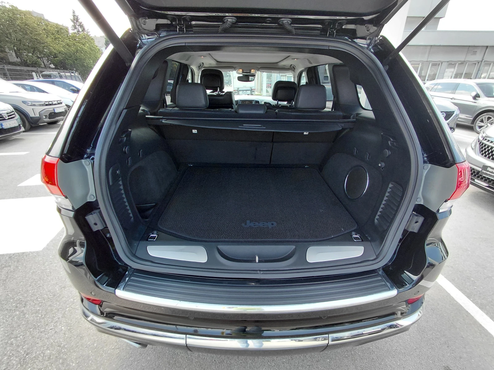 Jeep Grand cherokee Overland Summit 3.0 CRD/250к.с/4x4, снимка 15 - Автомобили и джипове - 55988186
