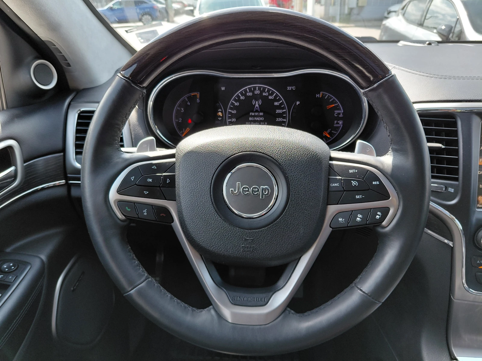 Jeep Grand cherokee Overland Summit 3.0 CRD/250к.с/4x4, снимка 9 - Автомобили и джипове - 55988186
