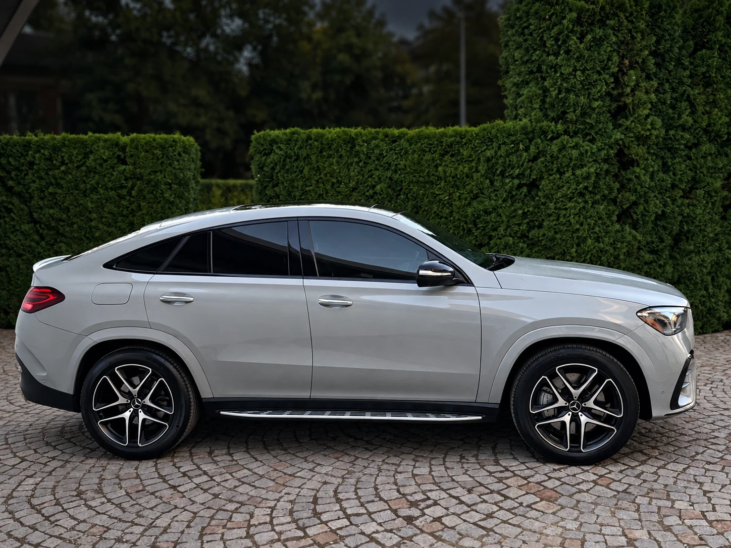 Mercedes-Benz GLE 53 4MATIC AMG Coupe, снимка 5 - Автомобили и джипове - 56015257