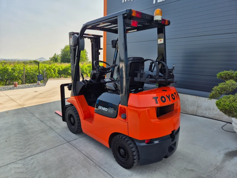 Мотокар Toyota 1.8 тона / ИЗРАВНИТЕЛ / ГАЗ-БЕНЗИН / ПЕРФЕКТЕН !, снимка 3 - Индустриална техника - 49458841