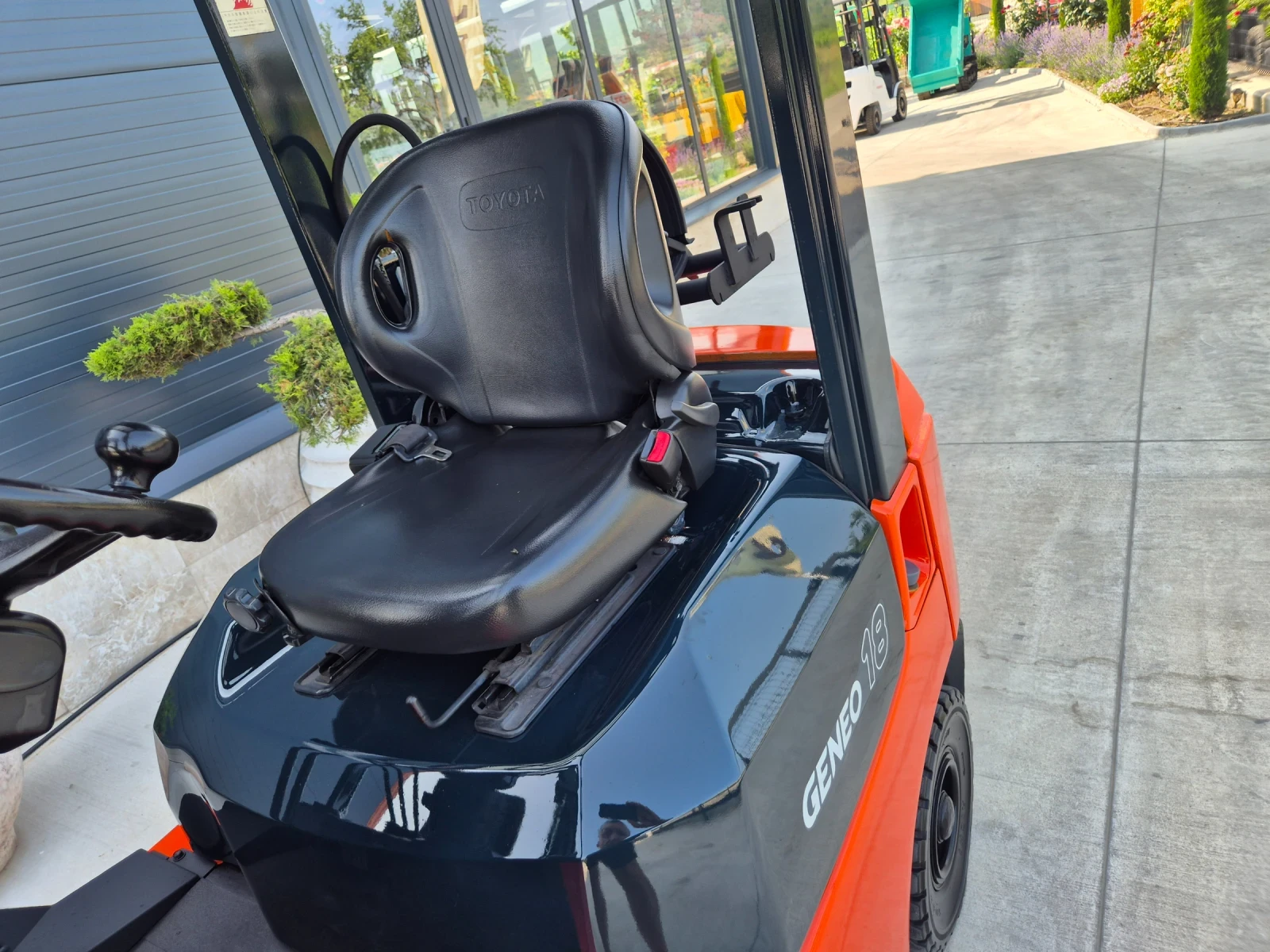  Toyota 1.8  /  / - /  ! | Mobile.bg   9