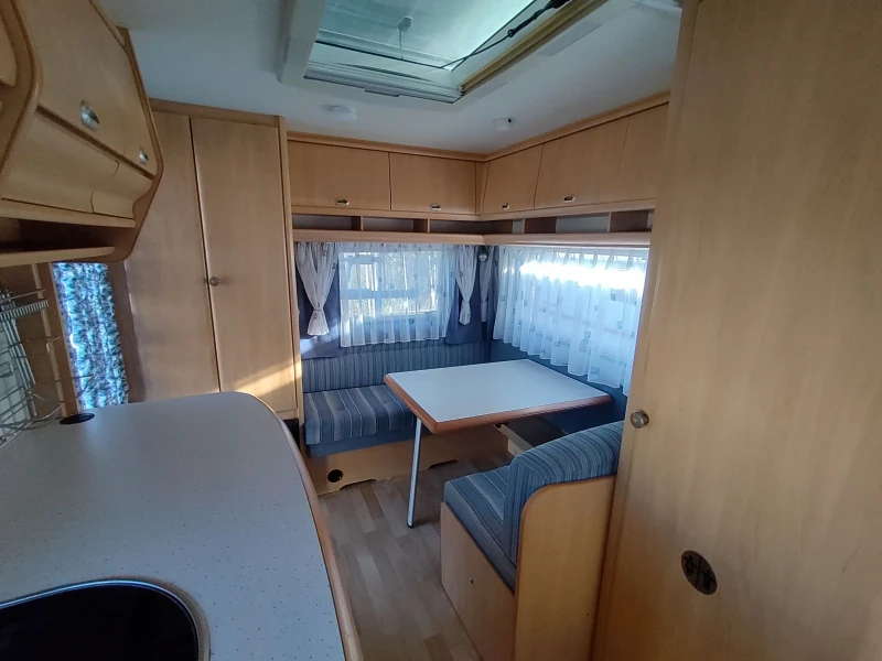 Каравана Hobby De Luxe Easy 450 Солар Бойлер Климатик Мувър, снимка 8 - Каравани и кемпери - 52772685