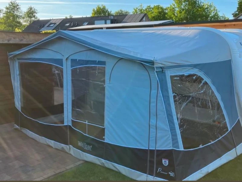 Каравана Hobby De Luxe Easy 450 Солар Бойлер Климатик Мувър, снимка 17 - Каравани и кемпери - 52772685