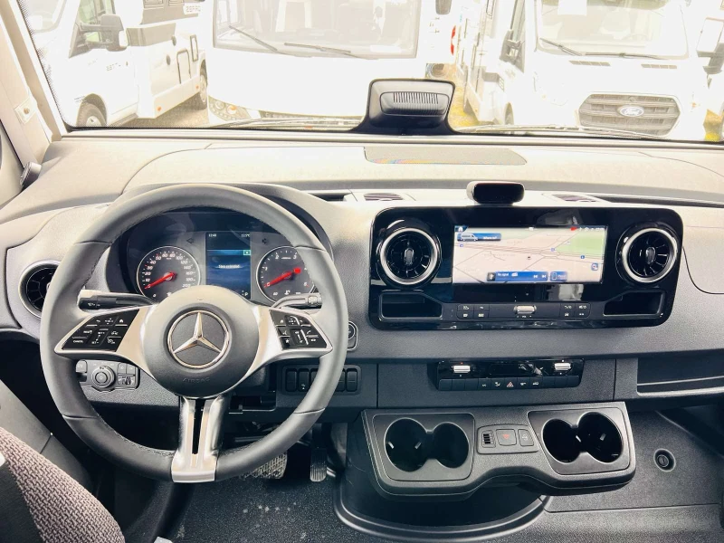 Кемпер HYMER / ERIBA BMC I  680, 3500 kg. Mod.2026, 5 местен, снимка 7 - Каравани и кемпери - 53169692