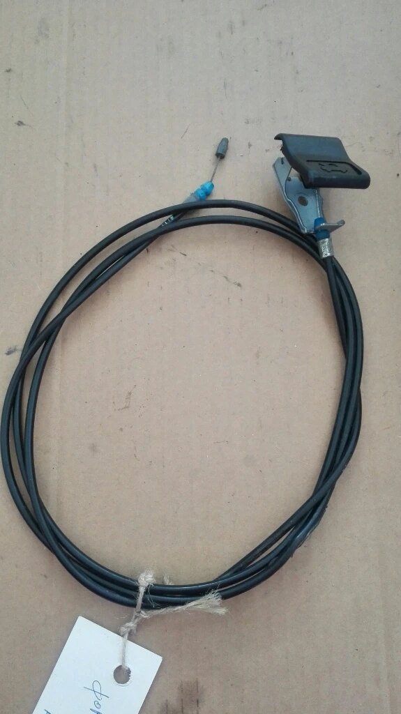 жило отваряне преден капак Субару Форестър (8)