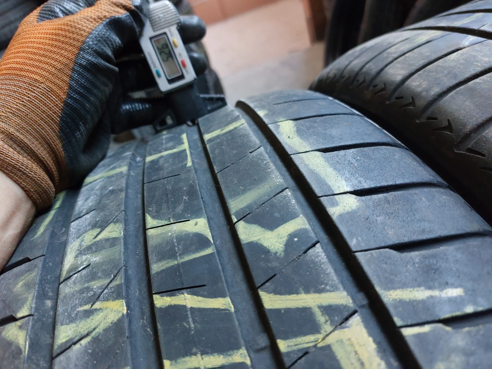 ���� 255/45R19 | Mobile.bg � ����������� 4