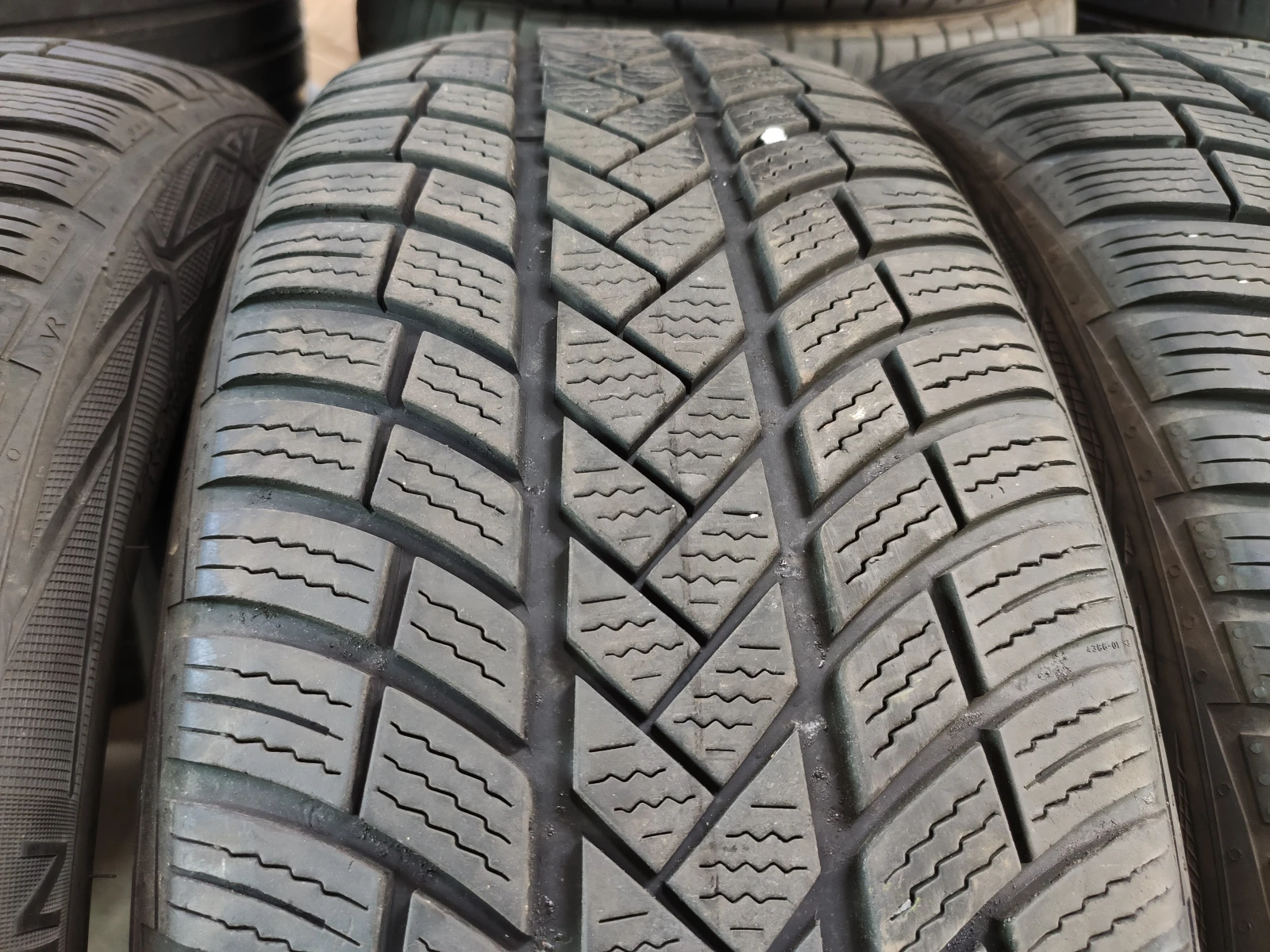  205/55R19 | Mobile.bg   3