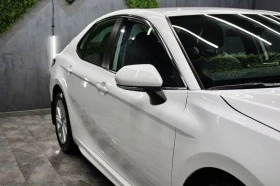 Toyota Camry 2.5 SE ПЕРФЕКТНА 39800км!, снимка 3