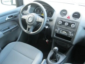 VW Caddy Тrendline BMT, снимка 16